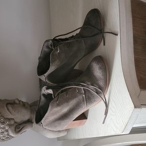 TOMS Lunata Suede Booties